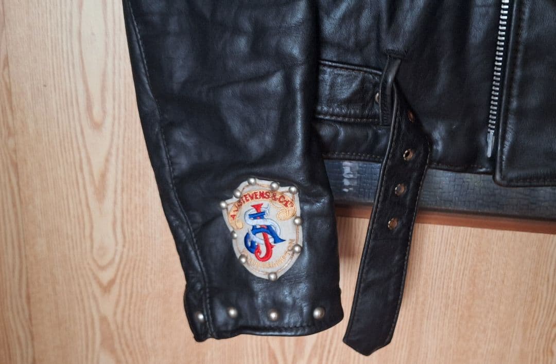 schott　本革ダブルライダース　スタッズ・ワッペン　稀少38サイズ