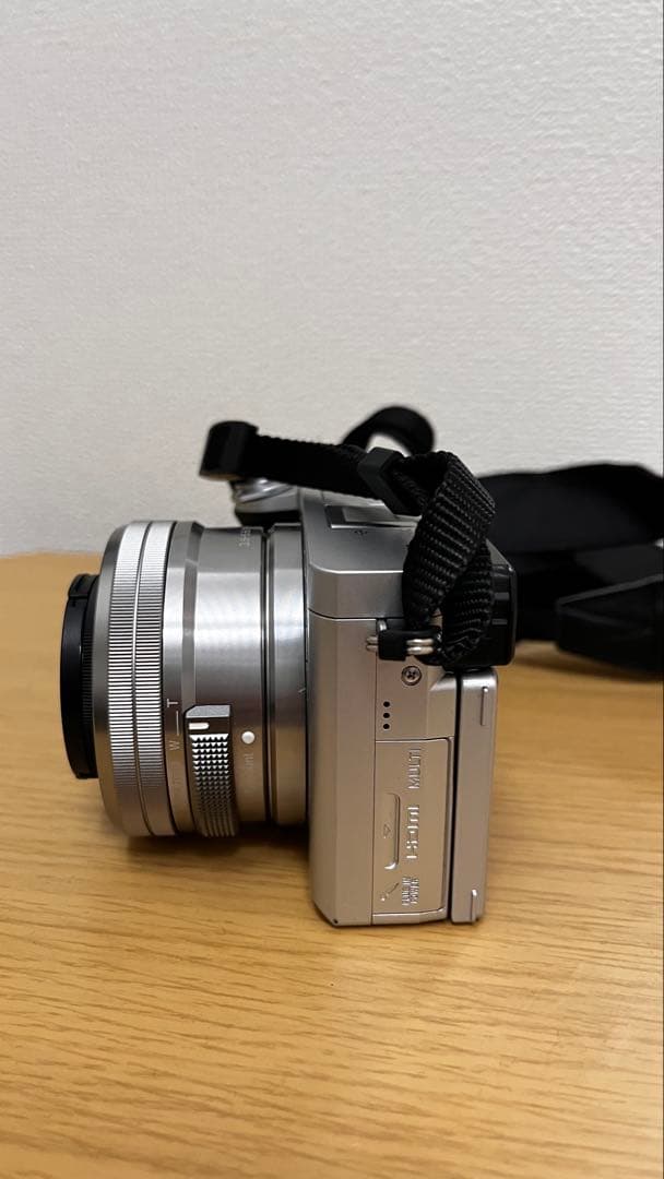 SONY α6400 シルバー　最終値下げ