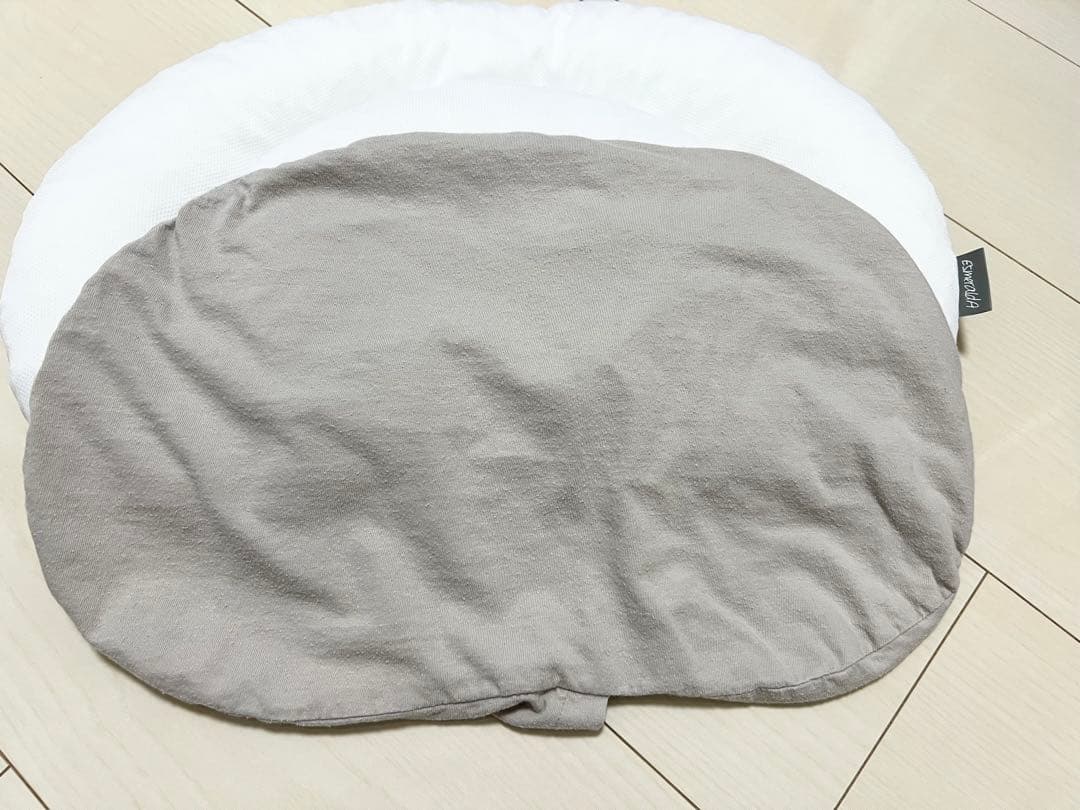 hzdmj ベビーベッド　色々セットになってます