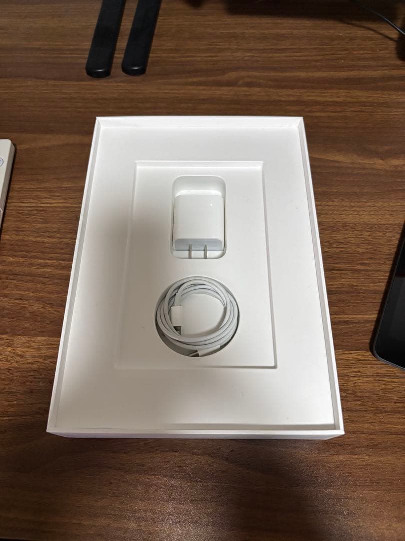 【Apple pencilセット】Apple iPad 第9世代本体+充電器