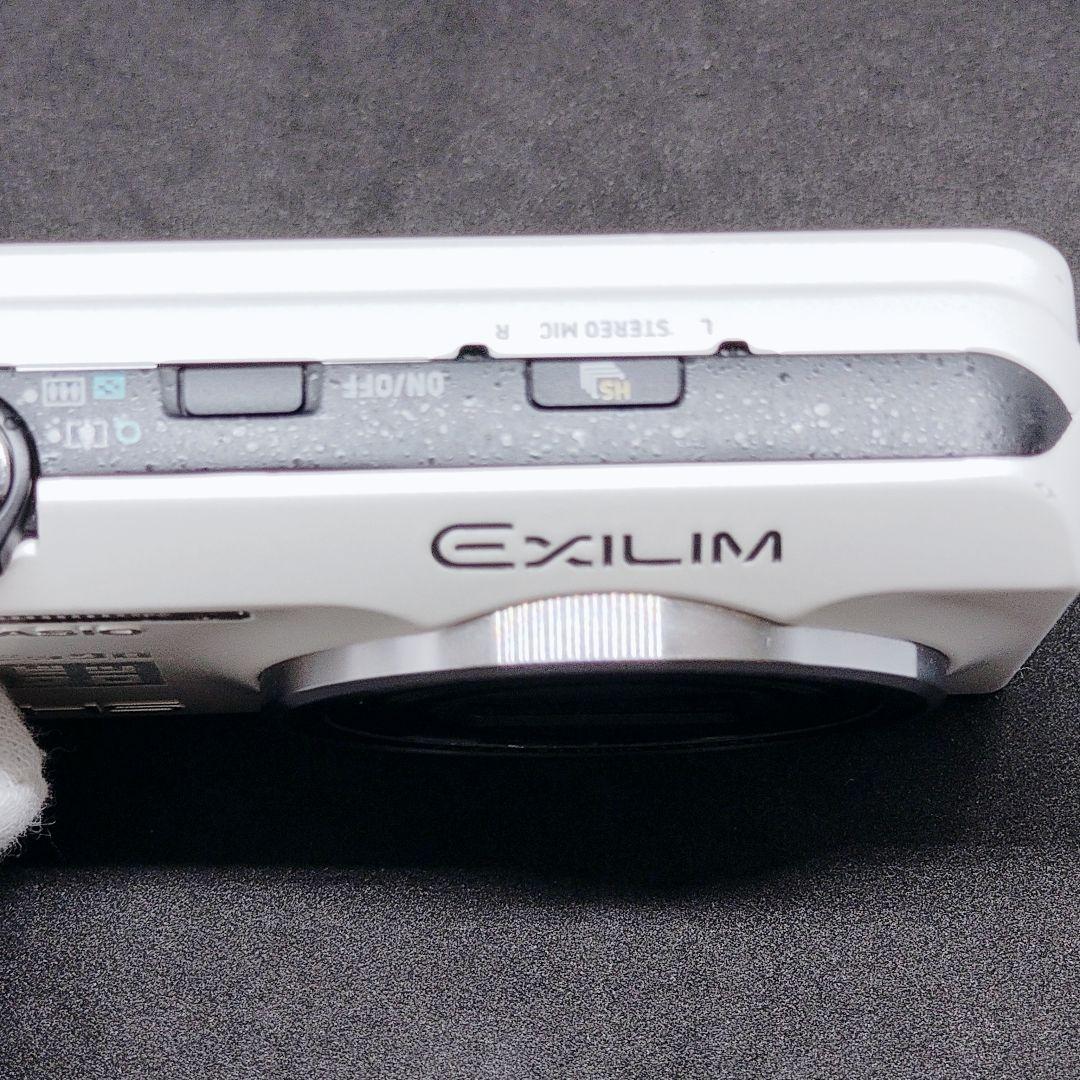 【レア ビックロ限定】CASIO EXILIM EX-ZR400 ホワイト
