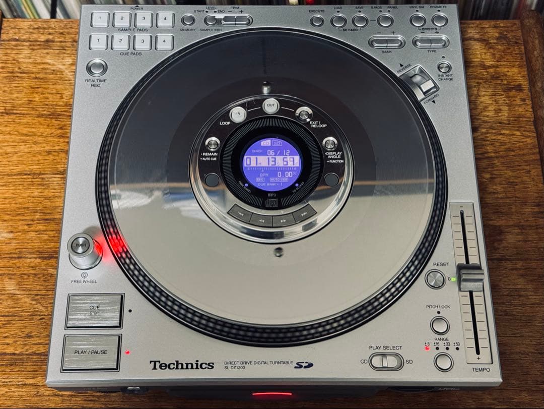 Technics SL-DZ1200 CDJ デジタルターンテーブル