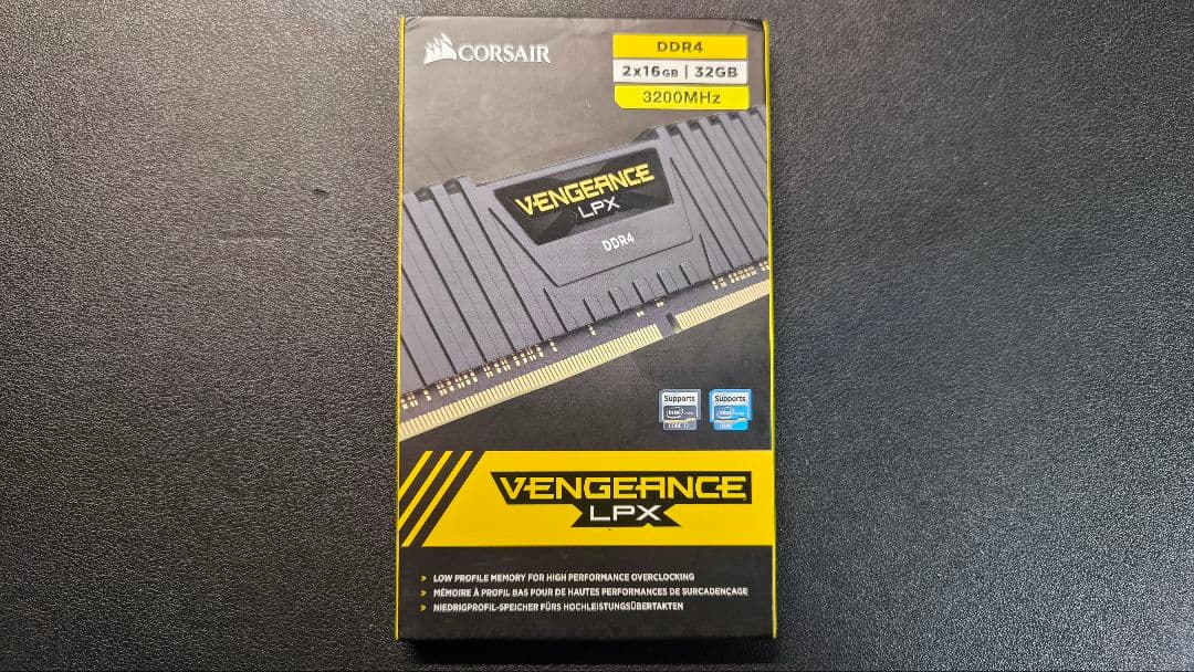 【未開封品】CORSAIR DDR4 3200MHz 32GB(16GB×2)