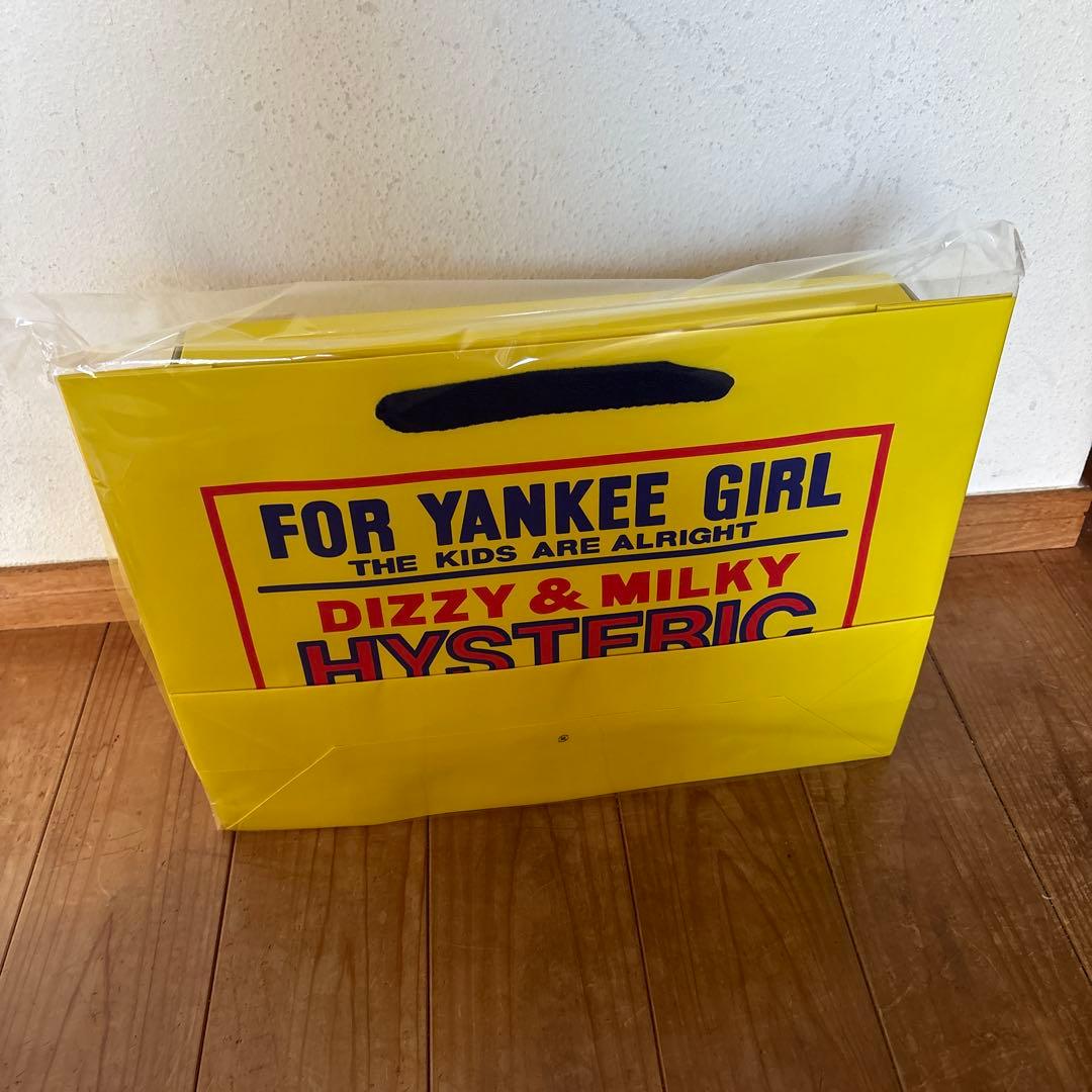 ヒステリックグラマー キャップ、ラッピング用箱、ショッパー、ステッカー