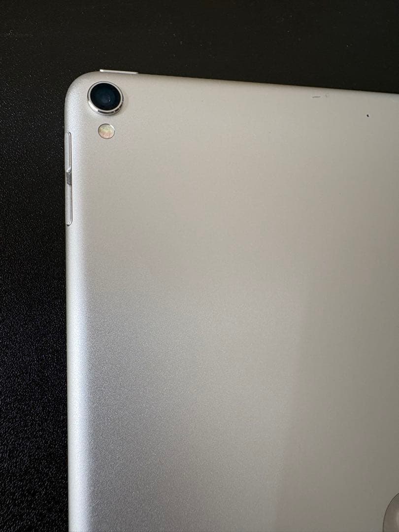 iPad Pro wifiモデル10.5インチ 265G