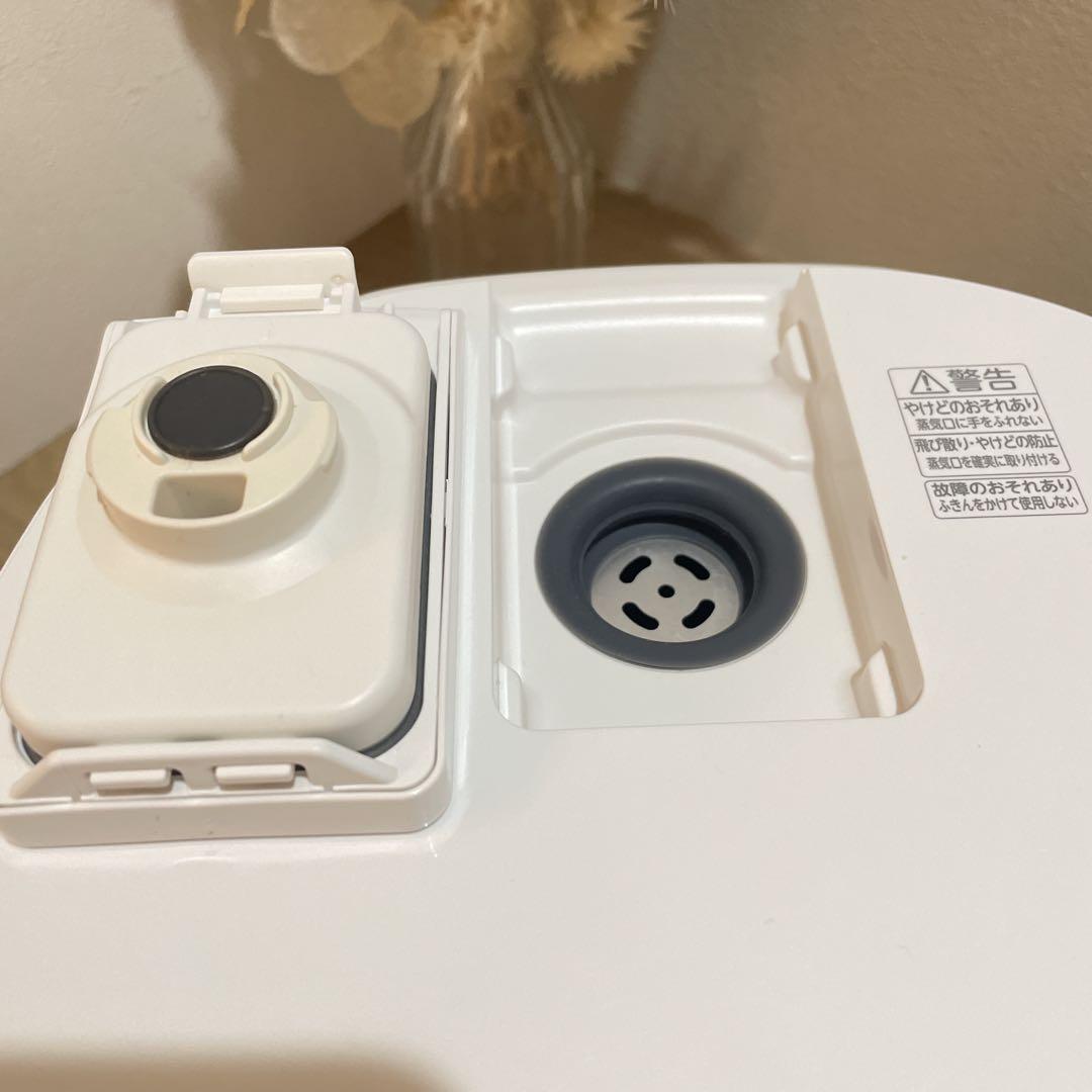 美品　TOSHIBA RC-10HR 2024年製 IH炊飯器 5.5合炊き