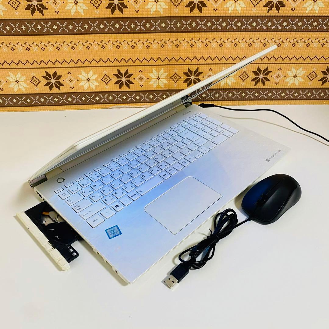 Y40 TOSHIBAノートパソコンSSD高速 Windows11オフィス付き