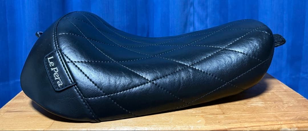 スポーツスター LePera ソロシート ダイアモンドステッチ 2.2ガロン