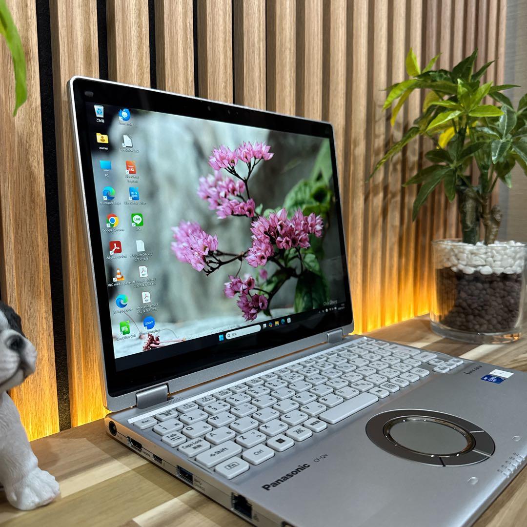 希少タッチパネル式‼️Let's note QV1☘LTE☘2in1ノートパソコン