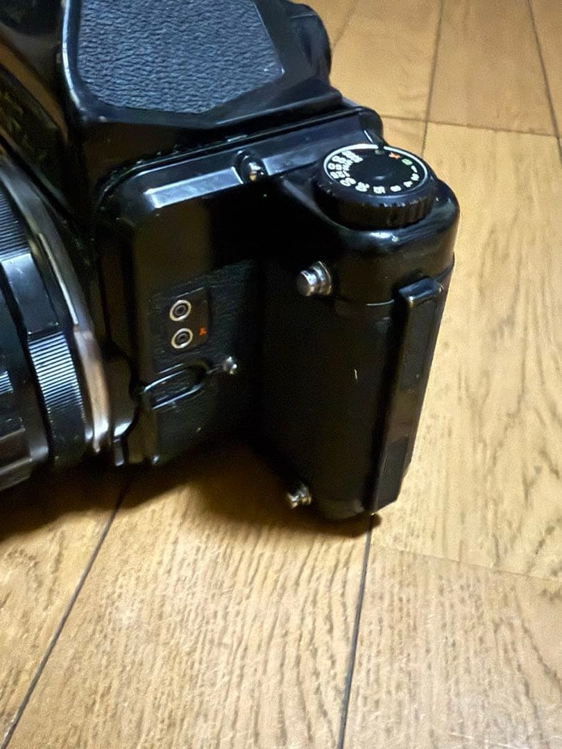 Pentax67カメラ、f4.5 75mmレンズ、フィルム1本付き、