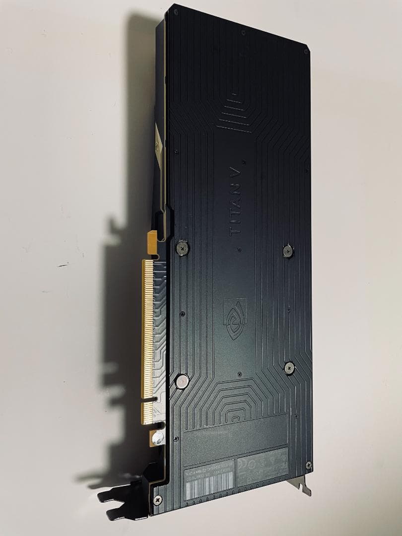 極美品TITAN V 12GB HBM2 (V100と同等コア )