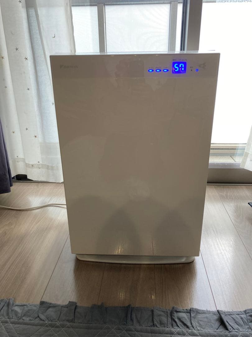 DAIKIN ダイキン 加湿空気清浄機 MCK70UE5-W 2018年製