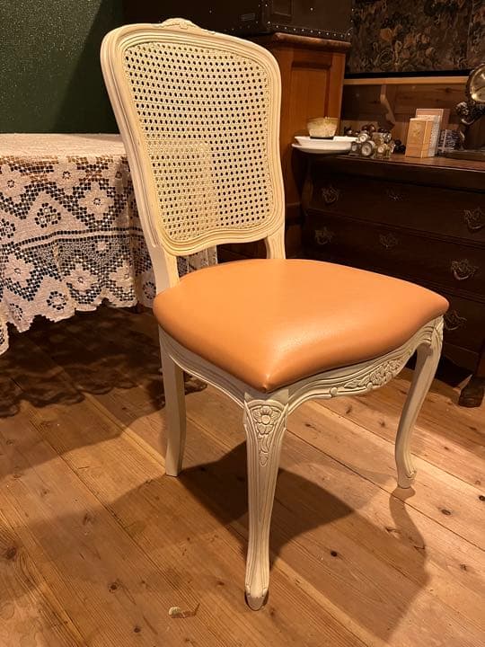 ロココ調 椅子 ② アンティーク 籐 ラタン 白家具 ビンテージ ピンク 姫系