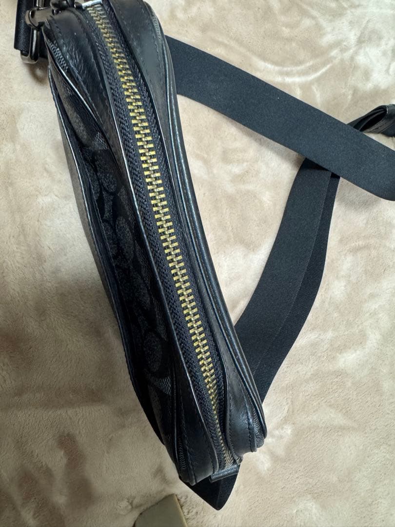 COACH レザー ショルダーバッグ　 グブラック/グレー