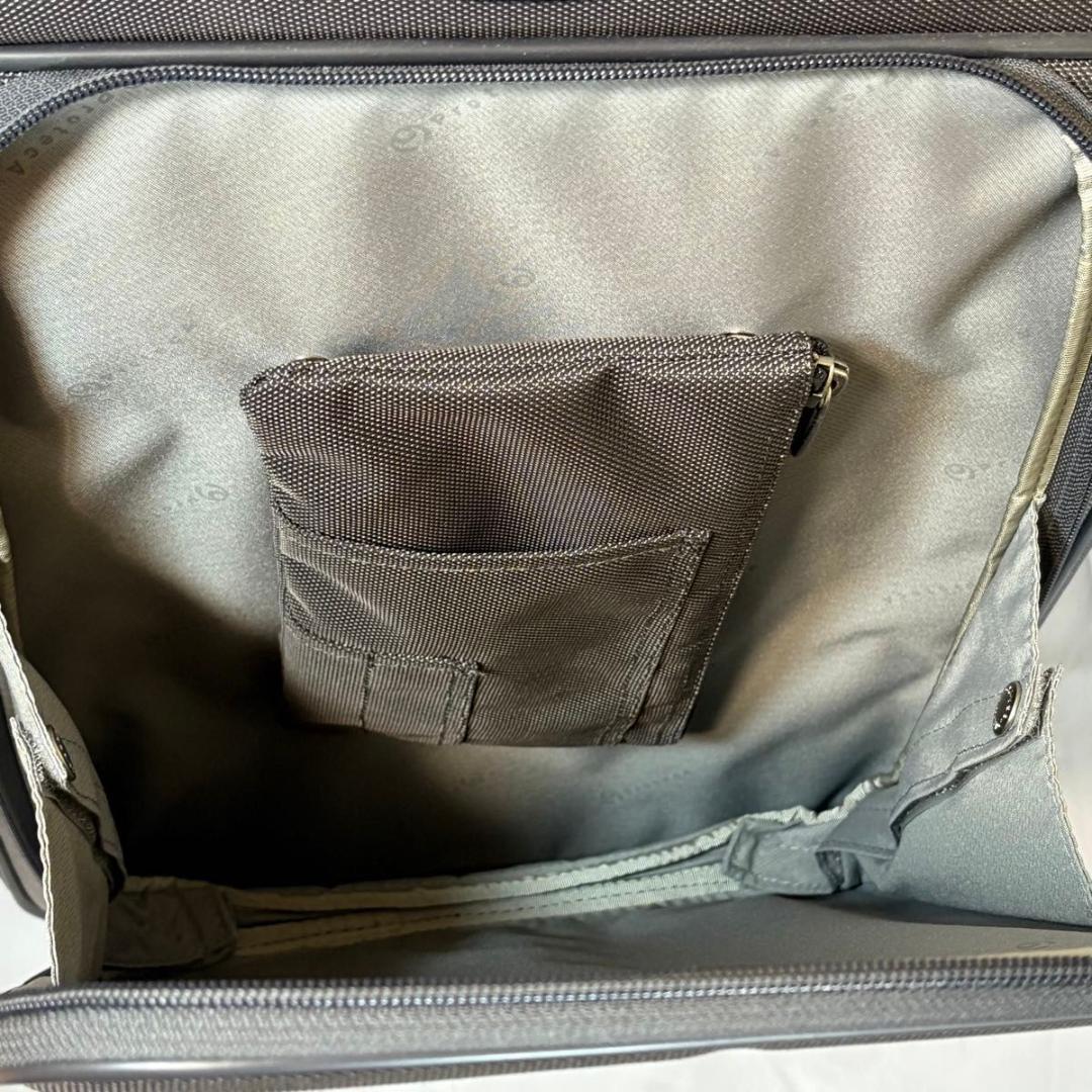 【美品】ProtecA スーツケース　ソフトキャリー　バッグ　ストッパー搭載