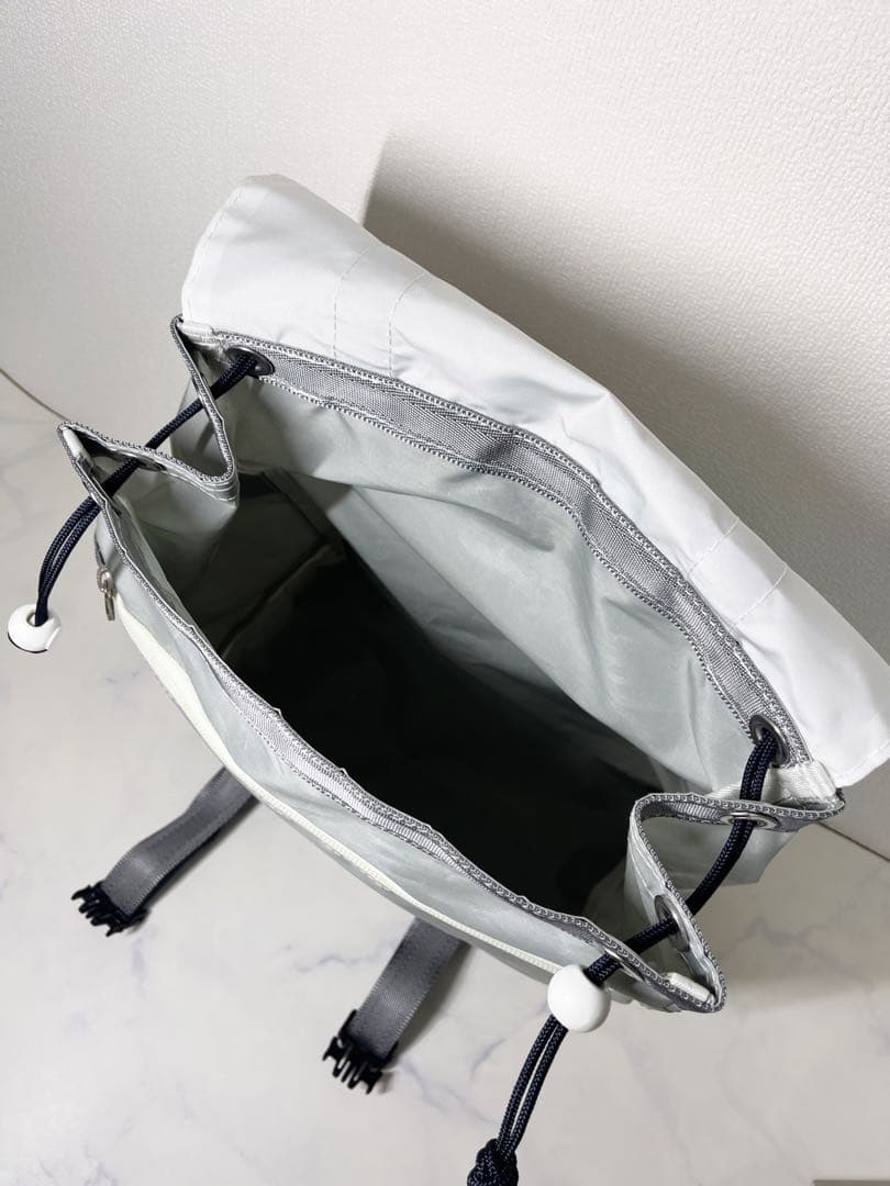 アキコJIB スクエア リュックバッグ セイルクロスバッグ 軽量 クジラ