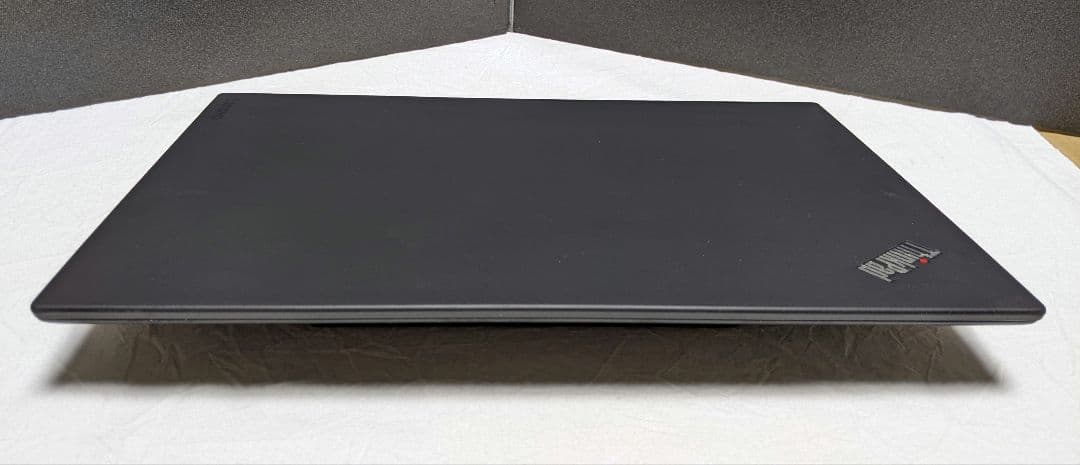 ThinkPad X1 Carbon gen5 (七世 i5/8G/128G)