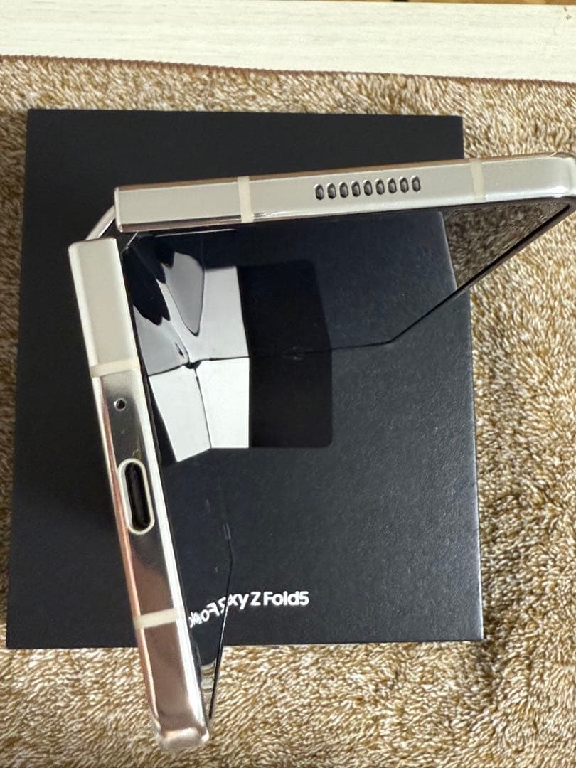 は*う様 [300円企画!][限定色]Galaxy Z Fold 5 256GB