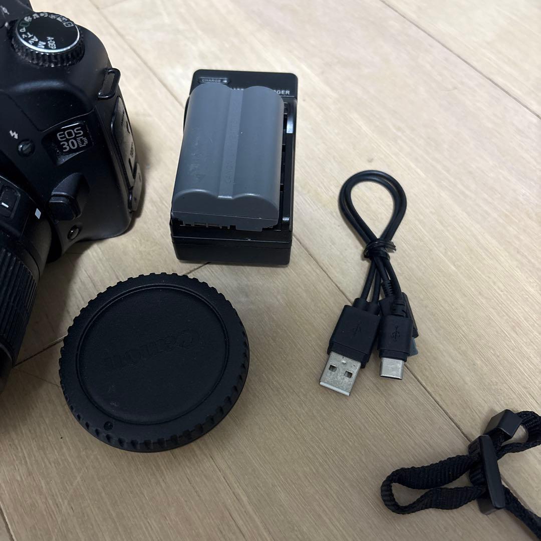 【完動品】Canon DS126131 デジタル一眼レフ