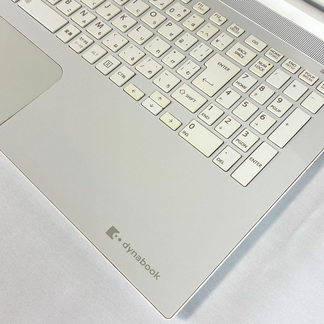 TOSHIBA dynabook T55RW HDD1TB ノートパソコン PC