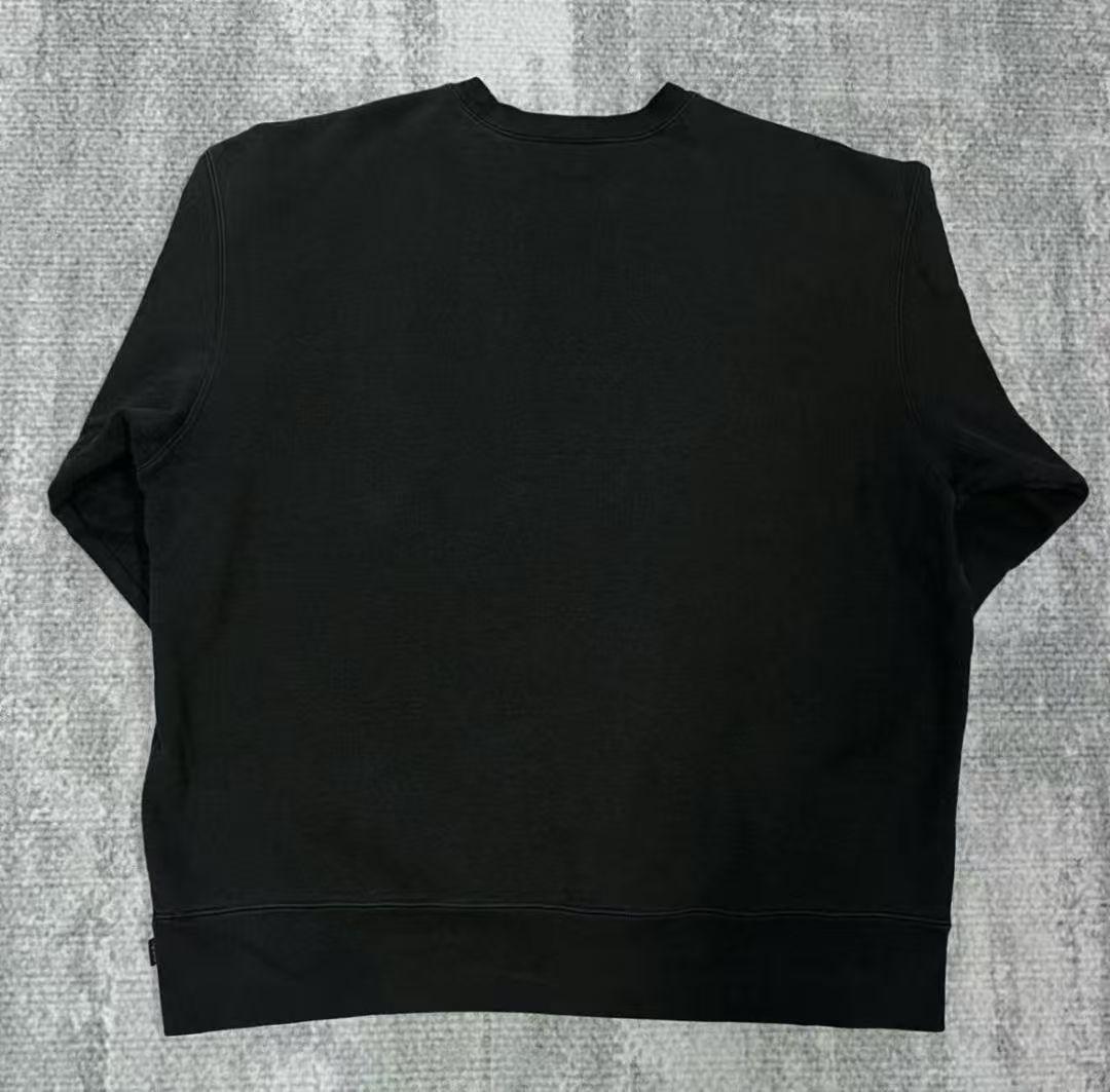 Supreme ブラック スウェットシャツ