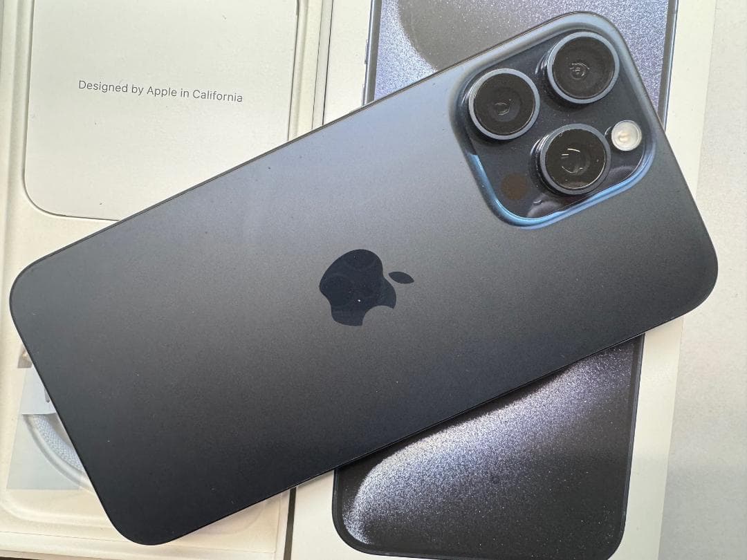 SIMフリー iPhone 15 Pro Max 256GB MU6T3J/A