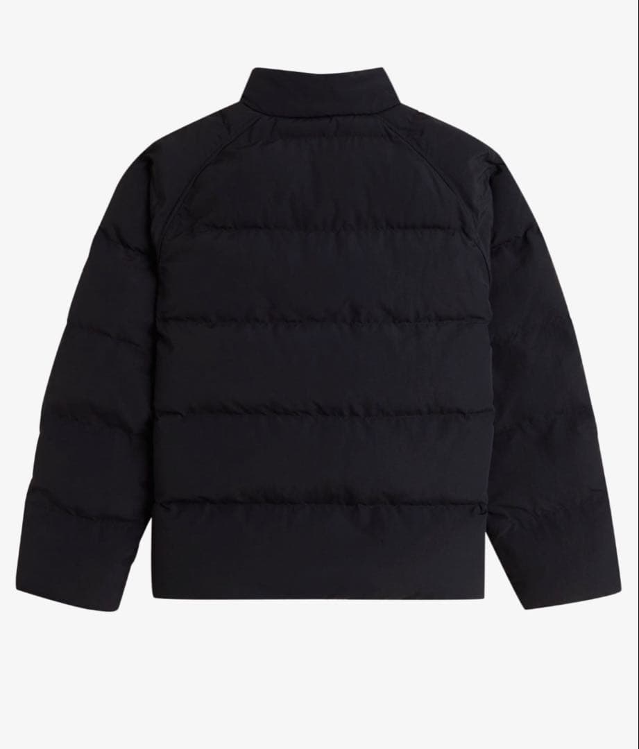 FRED PERRY ラグランスリーブ中綿ジャケット(ブラック