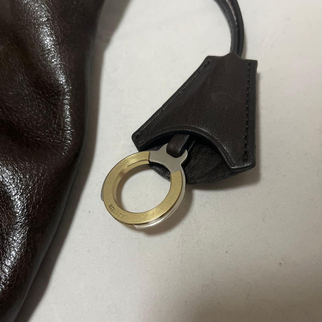 極美品 aniary レザーバッグ ウエストバッグ ショルダー ボディバッグ