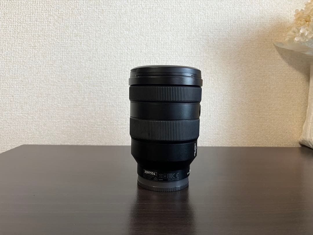 【アキ】SONY SEL24105G 箱、レンズフード、キャップ付き