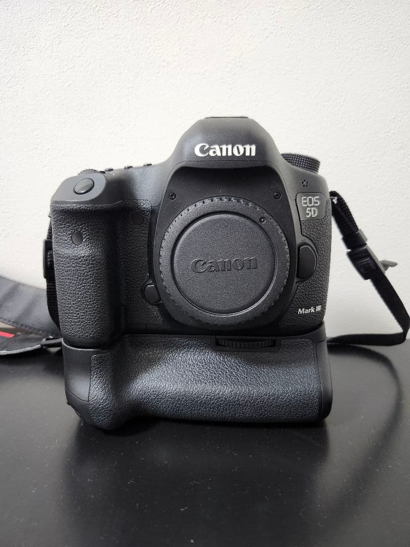 canon 5D Mark3　本体＋バッテリーグリップ付き