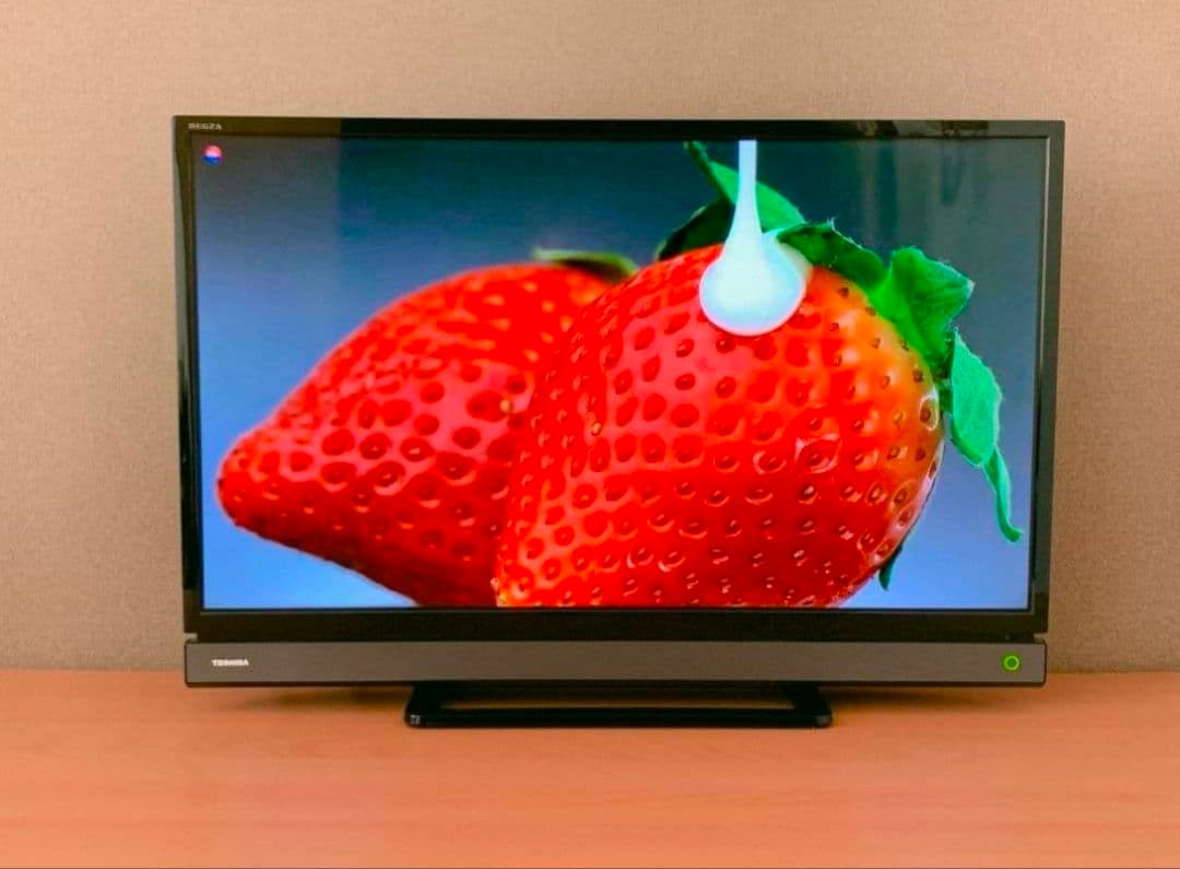 スマ一トテレビ東芝 32インチ Youtube等／地上波BSCS 2019年製