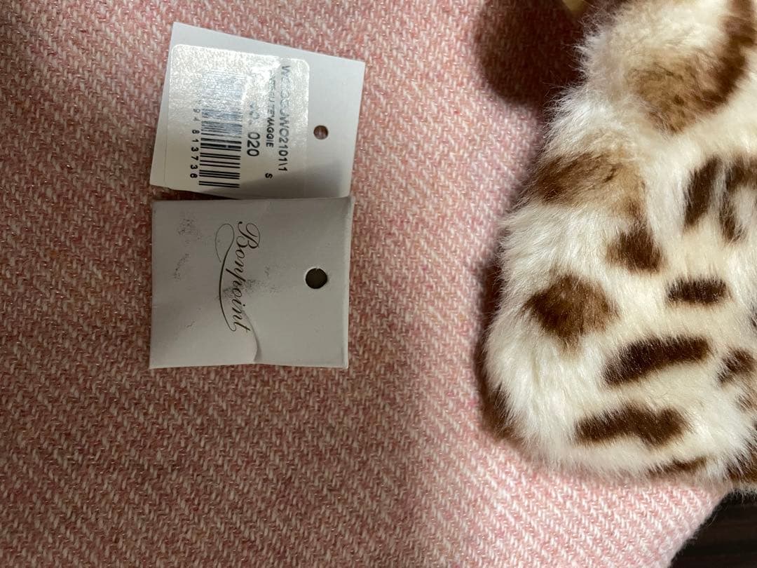 国内百貨店購入　ボンポワン　完売　ファー付き　コート　定価92,950円