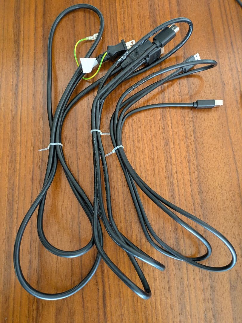 DELL S3221QS 湾曲型モニター 本体