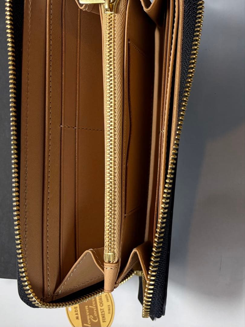 Flathority シェルコードバン ラウンド長財布 黒