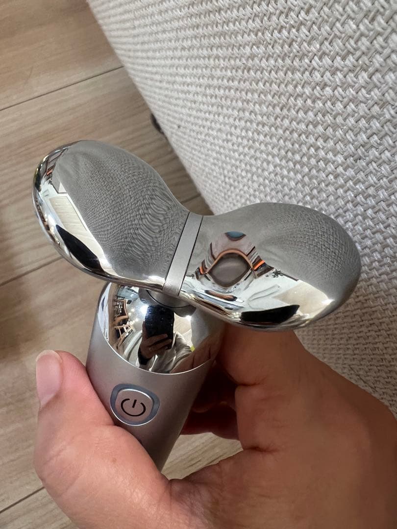 スタイリーフェイス　EMS美顔器