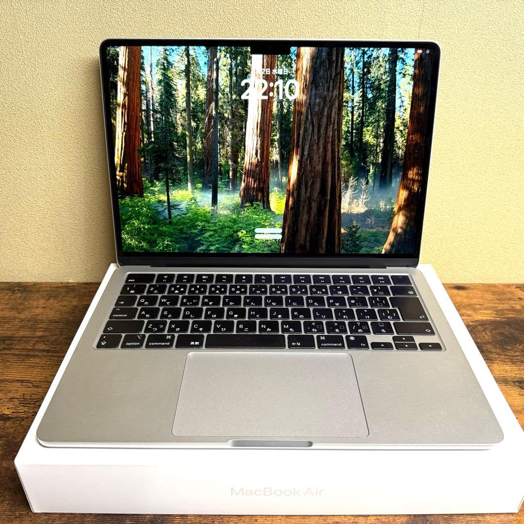 MacBookAir M2 (13インチ•メモリ16GB•256GB)