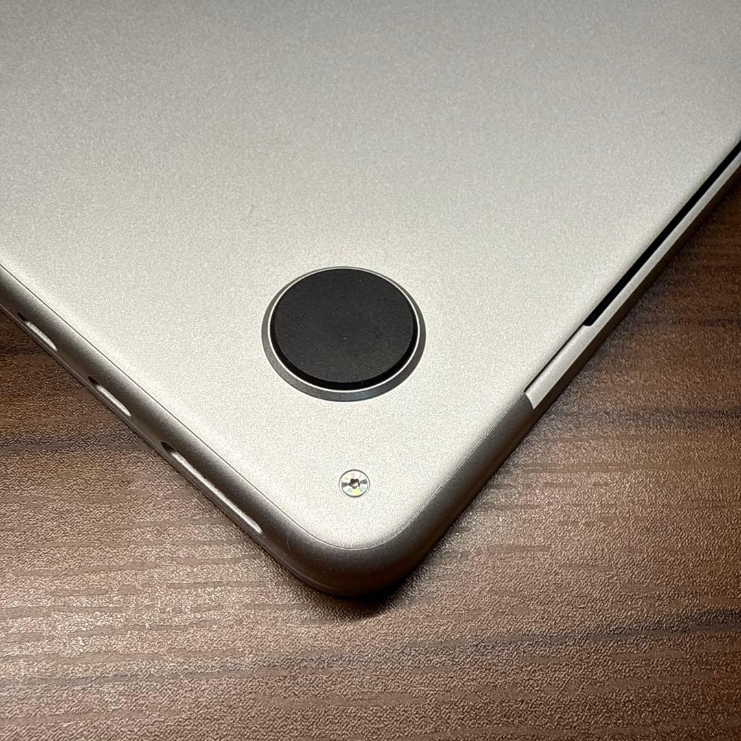 MacBookAir M2 (13インチ•メモリ16GB•256GB)