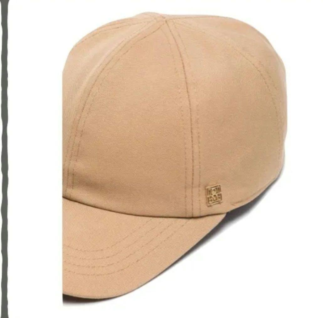 新品　totême キャップ ベージュ