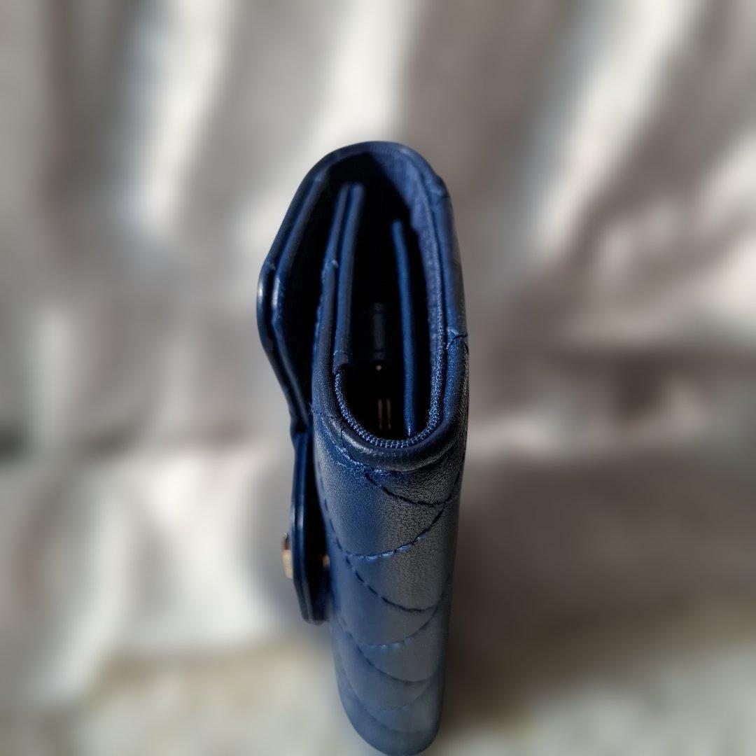 CHANEL ネイビー キーケース マトラッセ