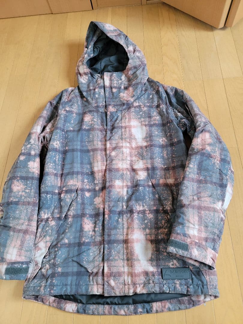 BURTON　スノボウエア　ジャケットのみ　美品！
