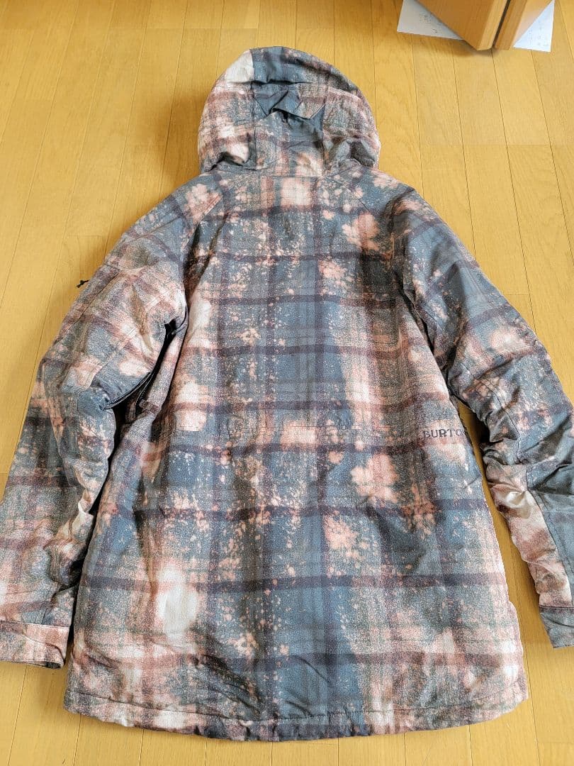 BURTON　スノボウエア　ジャケットのみ　美品！