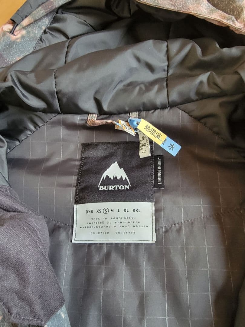 BURTON　スノボウエア　ジャケットのみ　美品！