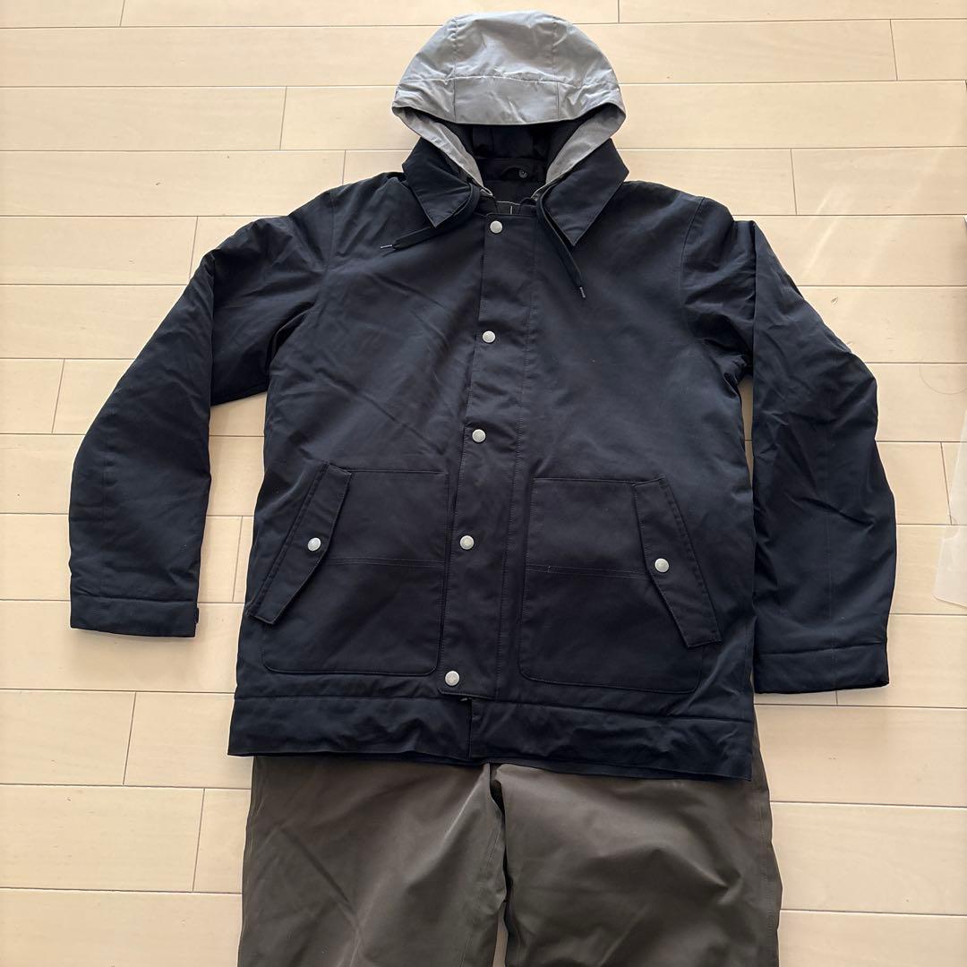 スノーボードウェア　上下セットLサイズ