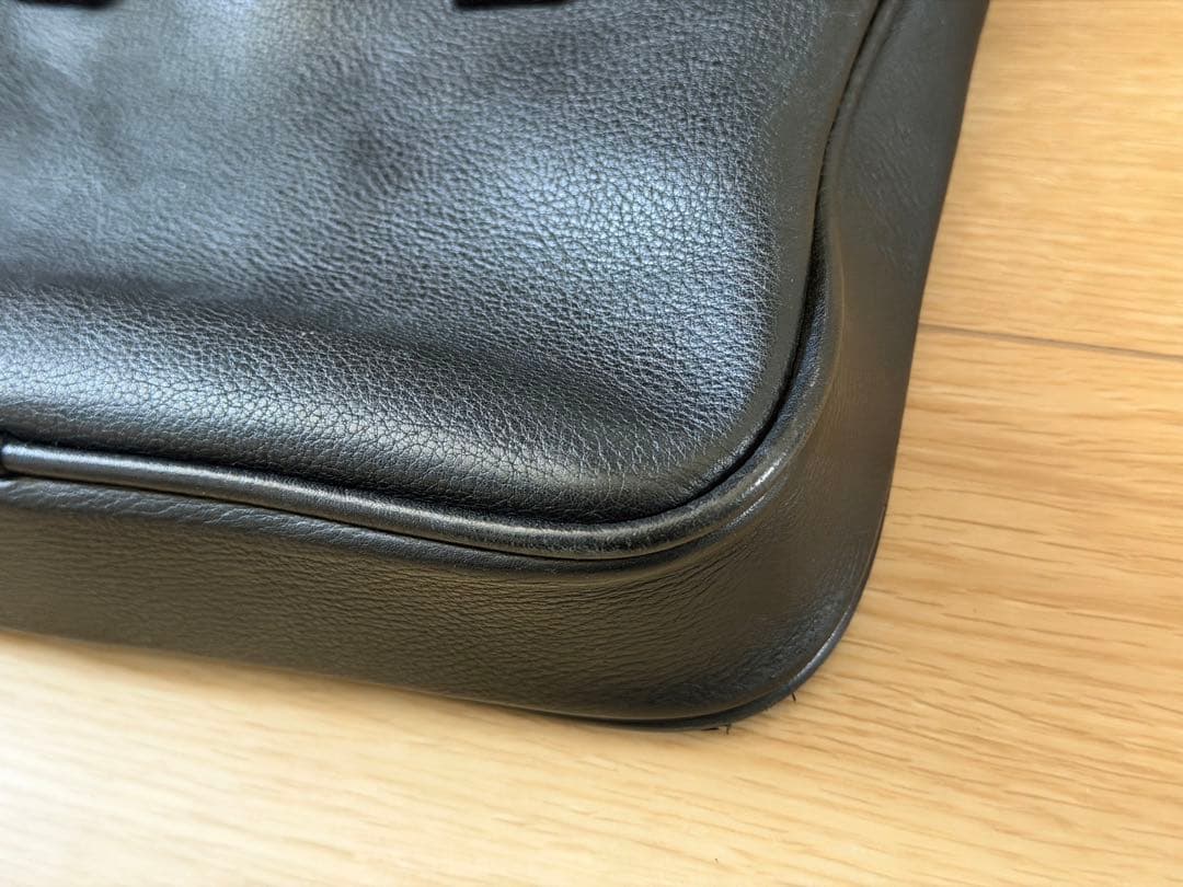 アニアリ　aniary　ミニブリーフケース　ハンドバッグ　レザー　本革　シボ革黒