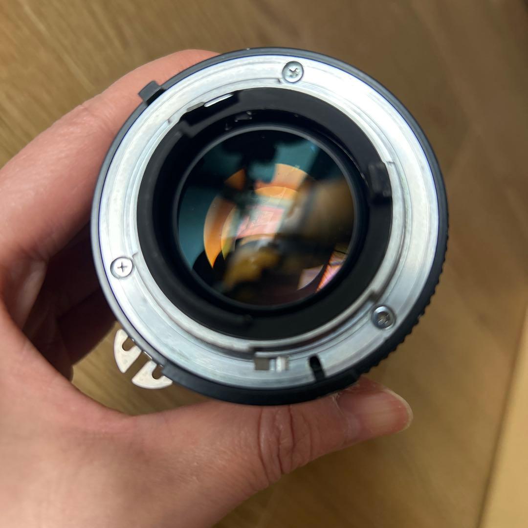 Nikon FE2 本体　レンズ、ベルト、取扱説明書付き***即購入可能