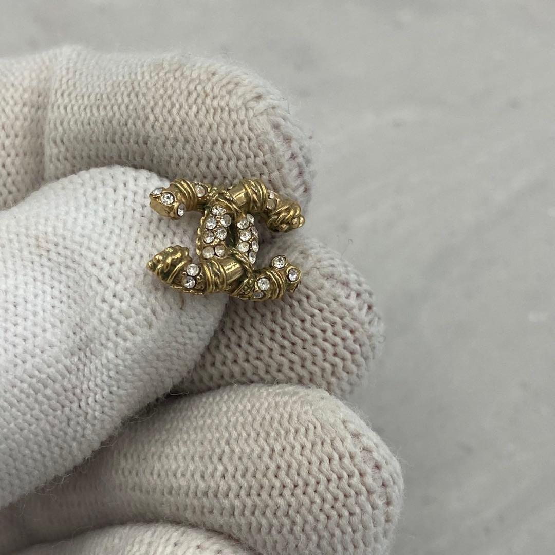 ！美品！　CHANEL シャネル　ピアス　ココマーク　ゴールド　60A