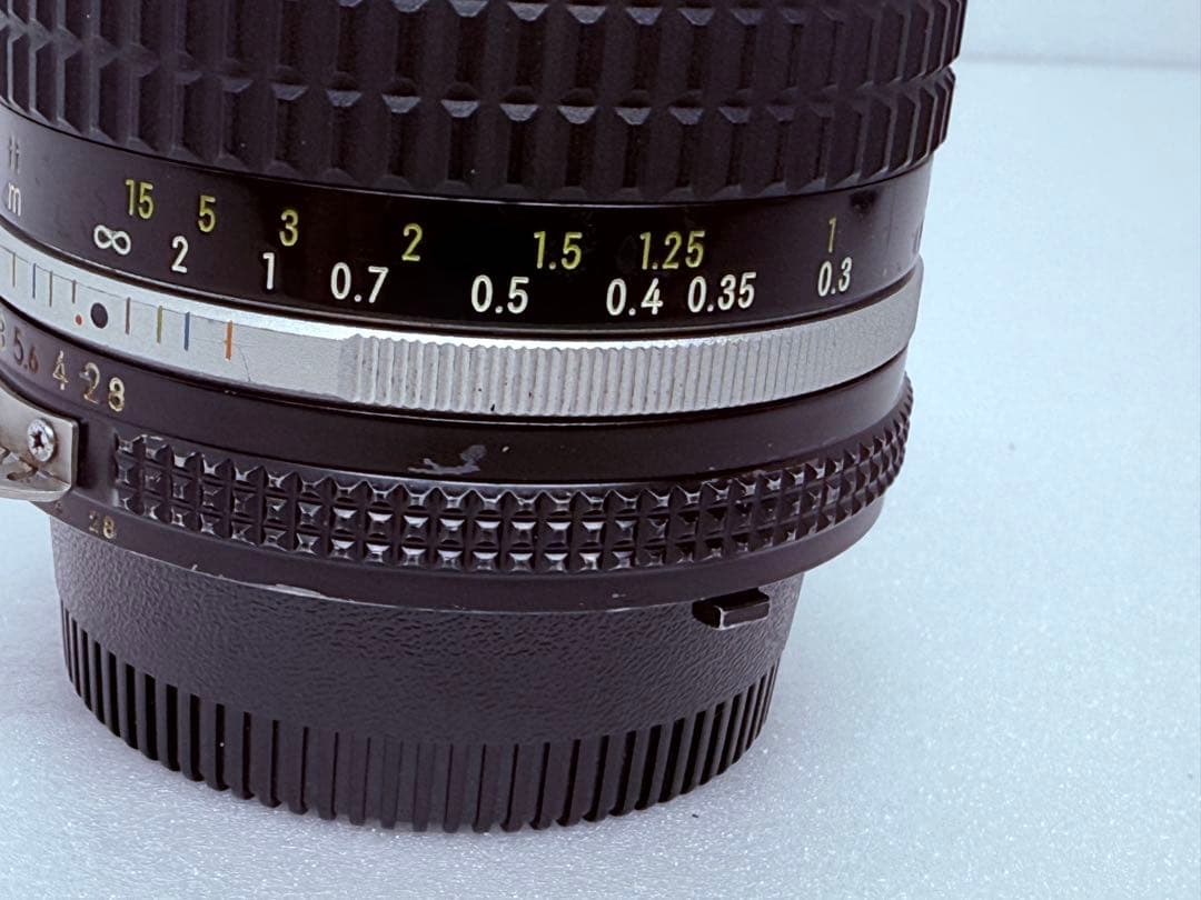 Nikon Ai-s Nikkor F2.8 28mm 各種動作良好