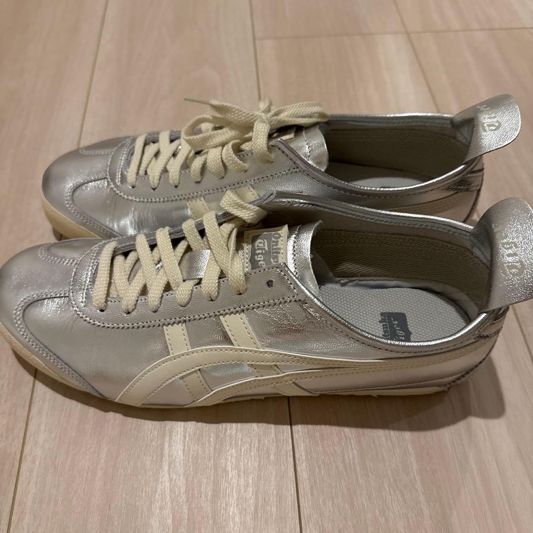 Onitsuka Tiger シルバー スニーカータグなし　箱なし