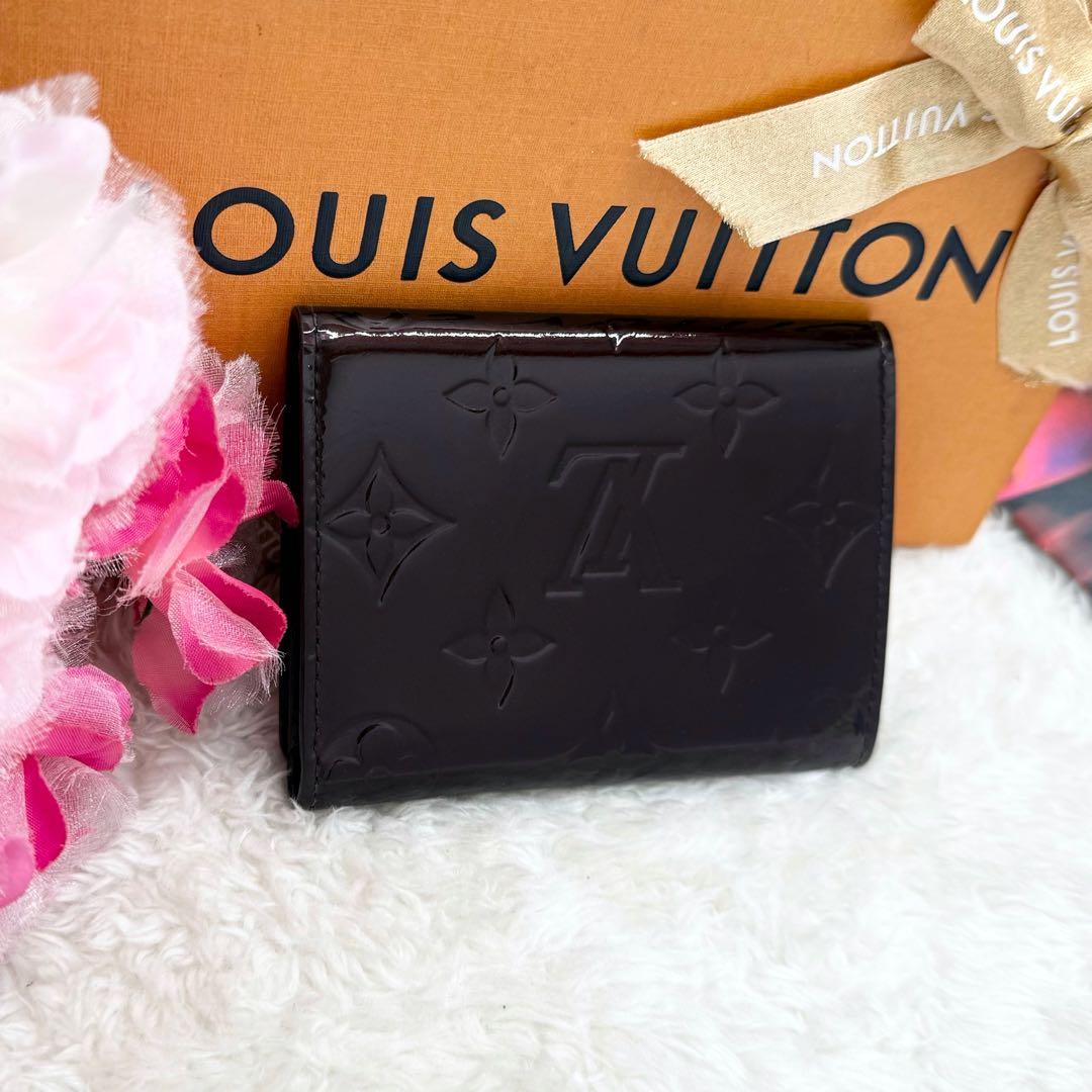 ✨極美品✨ルイヴィトン ヴェルニ 名刺カード入れ ヴィジット アマラントボルドー