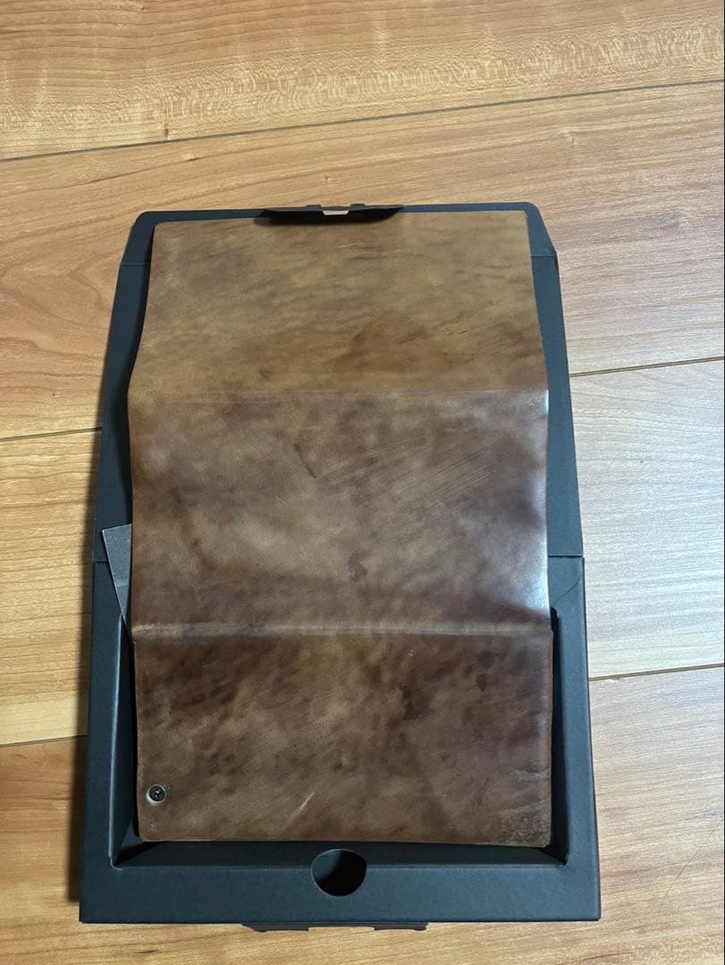 所作　シルバーアンドゴールド 馬革 ナチュラル